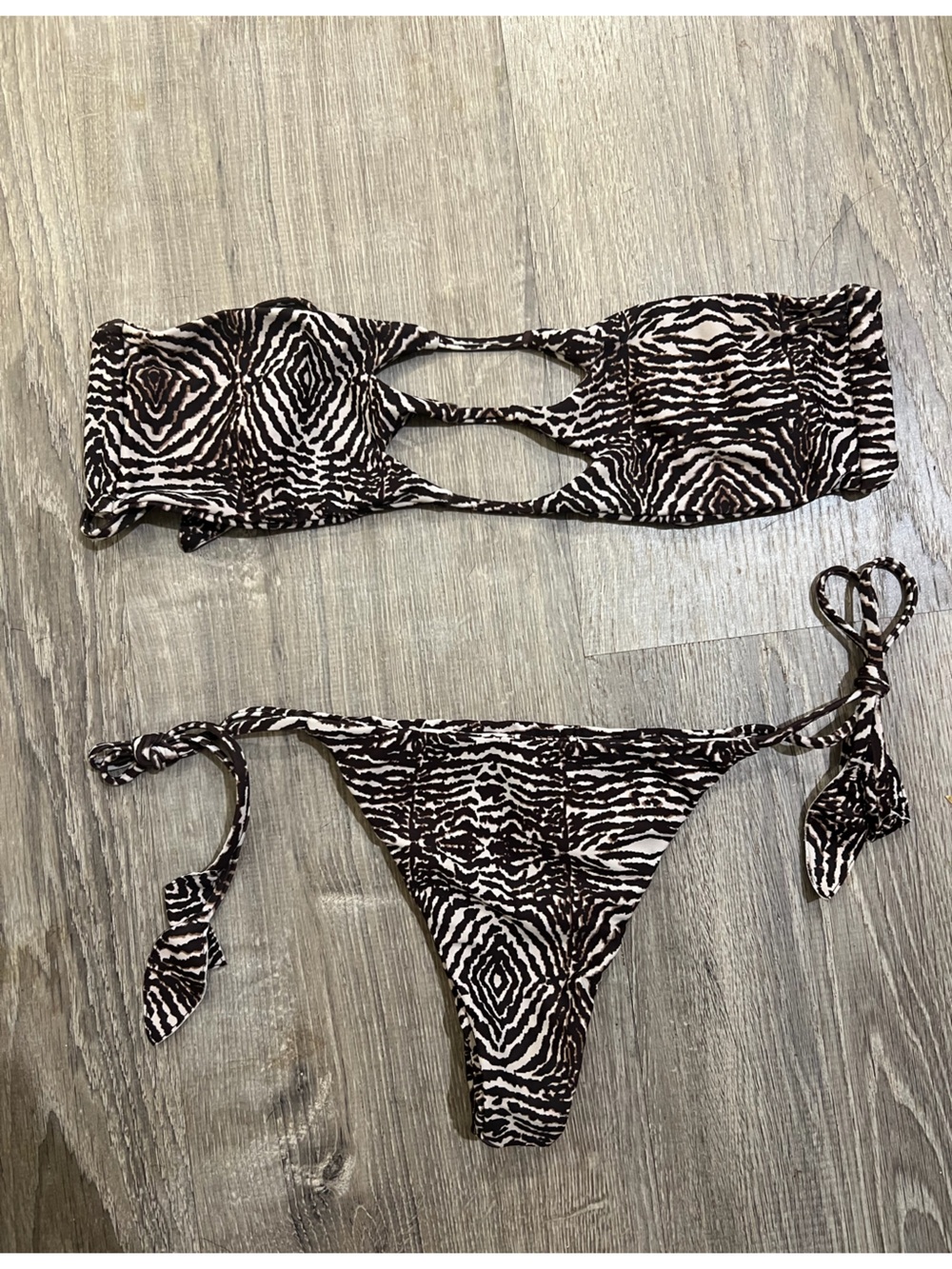 Benoa safari set